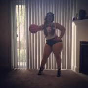 Pinky's Thick Thighs....