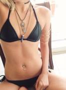 Kinda Wish My Tits Were Bigger (F)