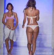 Front And The Back [Gif]