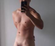 Give [M]E Some Validation :) [22 Y/O]