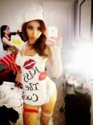 Kiss The Cook 親吻廚師 (X-Post From R/Realchinagirls)