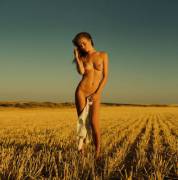 Noah Steenbruggen Is A Dutch Goddess (Aic)