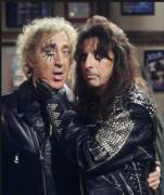 I'[M] A Little Bit Rock N' Roll ;]