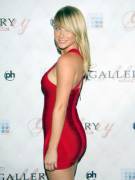 Now Thats A Tight Dress