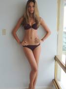 Sandra Kubicka - Posing