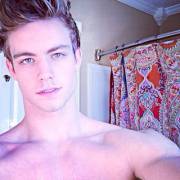 Dustin Mcneer