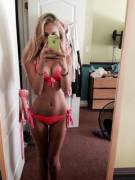 Pink Bikini Set (Xpost /R/Realbikinis)