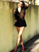 Nadya Nepomnyashaya - Shining Through