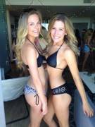 Casual College Blonde Side-Cheek