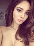 Courtnie Quinlan Selfie (X-Post /R/Courtniequinlan)