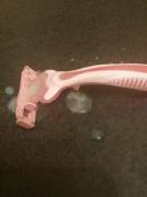 [Proof] Cum On A Womans Razor