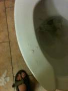 [Proof] Cum In A Public Bathroom