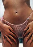 Belly Fuzz [Xpost /R/Rugsonly]