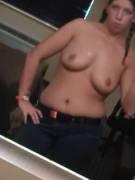 In Hotel And Im Lonely (F)