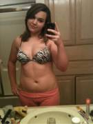 [Pics] Huge Selfie Collection Of Cute Perky Babe