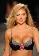 Kate Upton Victoria Secret Bra (Not Leaked)