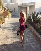 I'd Follow Her Anywhere