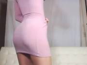 I Think That Might Stretch The Dress, But I Love To Watch You Do It [Gif]