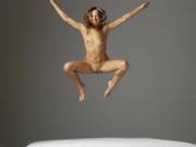 Butterfly Wings Mid Flight (X-Post /R/Maledomempire)