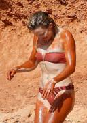 Kate Hudson Playin' In The Mud.