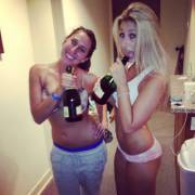 My Go-To Fap Material, The Sexiest Girl I Know! Anyone Want To Fantasize With Me ...