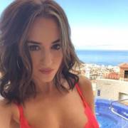 Yet Another Amazing Rosie Selfie