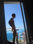 I'd Show That Thing Off, Too