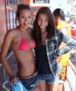 I'd Like To See That Tongue Used. [Via /R/Ifyouhadtopickone]