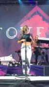 Tove Lo Flashing The Crowd In Boston