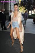 Gorgeous Sara Sampaio Shows Upshorts Oops In Blue Denim Shorts (High Res So You Can ...