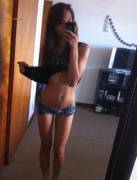 Feelin' This Filipina (X-Post From /R/Asiancuties)