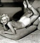 Marilyn (X-Post /R/Vgb)