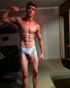 Hot Flexing Twink In Briefs