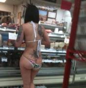 Grabbin A Bite To Eat