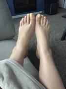 The Wife's Feet (36F)