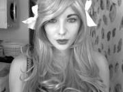 This Is My Girlfriend, She Has Self Esteem Issues, Can Reddit Help Her Overcome Then ...