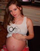 She Lets Everyone Know Who The Daddy Is