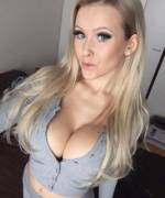 Three Button Stretch