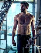 John Krasinski - Us Actor (13 Hours)
