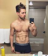 Marcus Butler (Uk Youtubers)