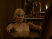 Emilia Clarke - Game Of Thrones