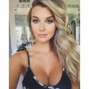 Emily Sears (Emilyssears)