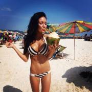 Pia Muehlenbeck (@Piamuehlenbeck)