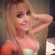 Ashley Zeitler (@Marvelouslyash)