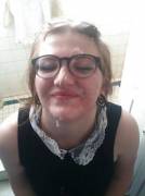 Septum Piercing, Lace Collar