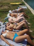 5 Towels, 6 Boobs = 11 Smiles