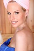 Aimee Addison In The Sauna (13 Pics)