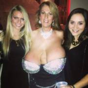 Wait.. I'm Confused... Mommy? (Xpost From Original Wtf)