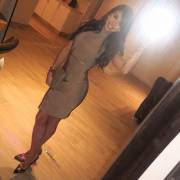 Ainsley Rodríguez - Brown Dress