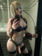 She Takes A Hot Selfie